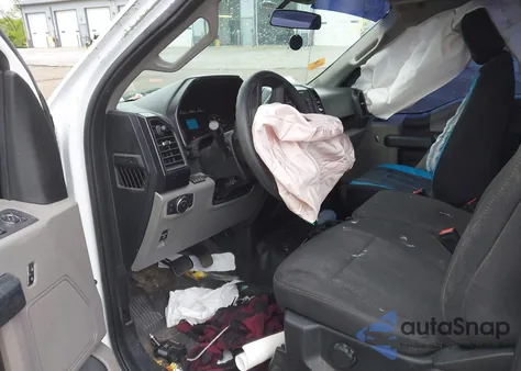 2019 Ford F-150 Xl из США, поврежденный, VIN 1FTMF1C52KKD08601